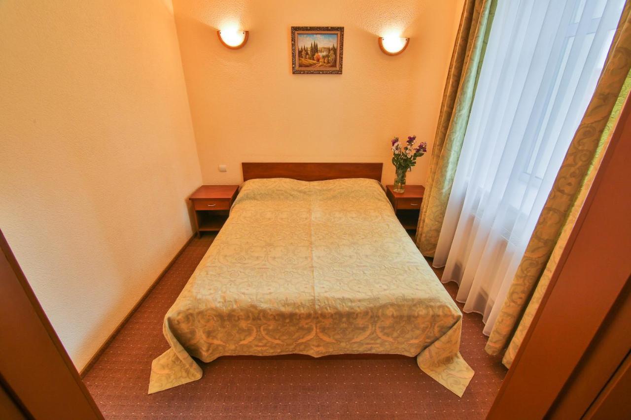 Ukraina Hotel Cherkasy Exterior foto